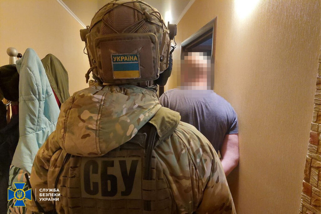 Розвідував дані про позиції ППО та об’єктів енергетики: СБУ затримала агента ФСБ РФ на Черкащині