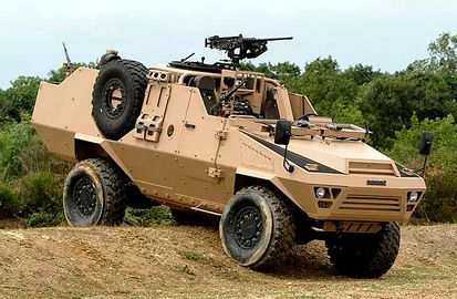 Франція передасть Україні легкі танки та БТР ACMAT Bastion