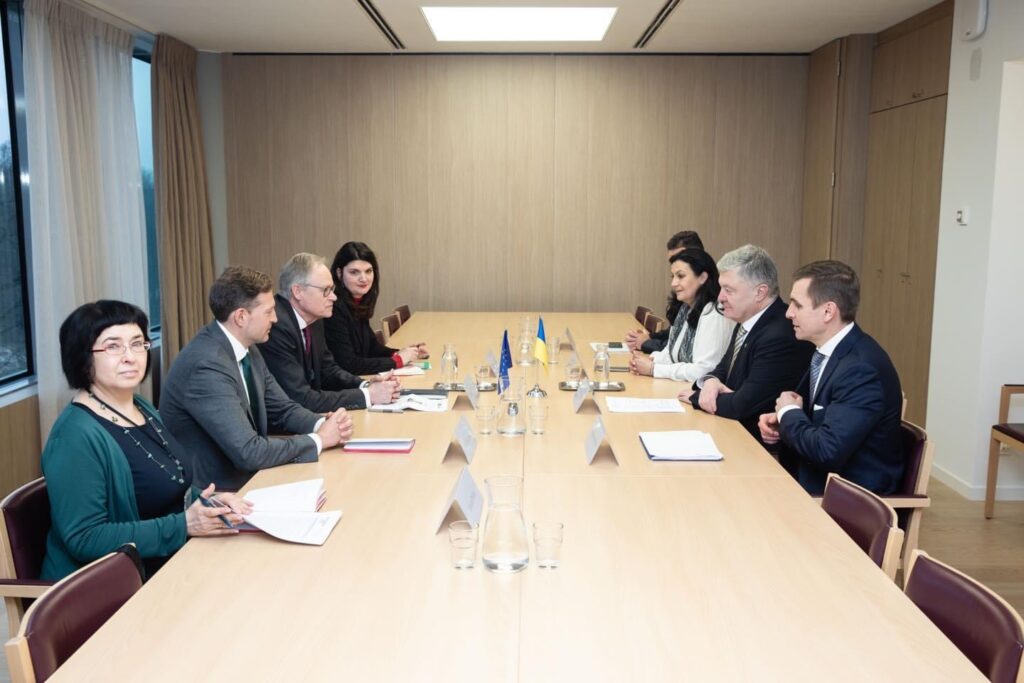 Переговори про вступ України до Євросоюзу мають розпочатися вже у 2023 році – Порошенко