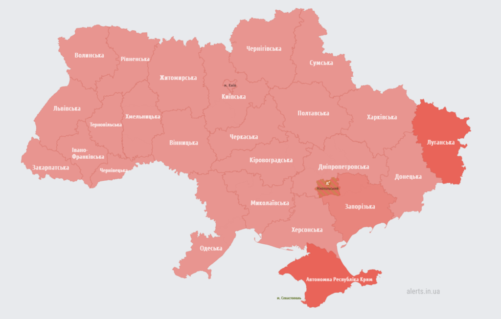 По всій Україні повітряна тривога: в Білорусі злетіли російські бойові літаки