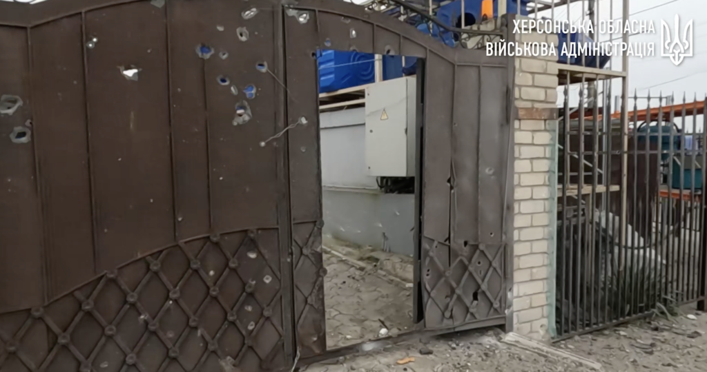 Окупанти обстріляли цивільні об’єкти на Херсонщині, є загиблий