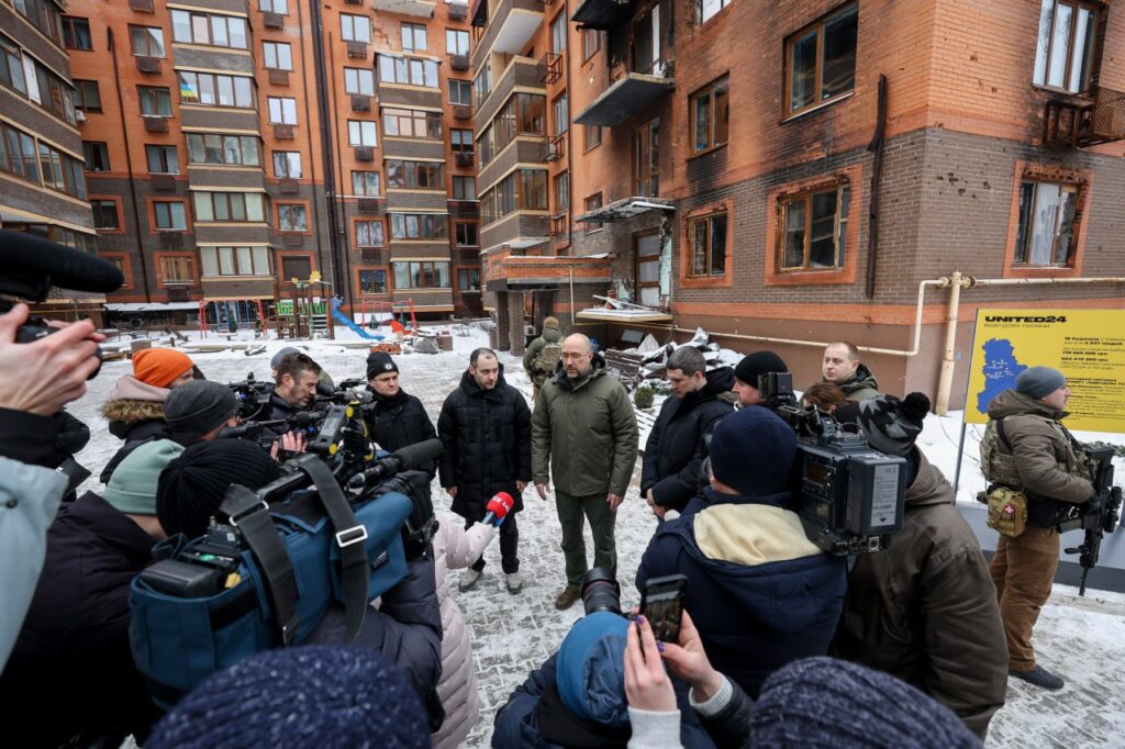 Шмигаль назвав населені пункти на Київщині, де стартує відбудова помешкань, що були зруйновані військовими РФ