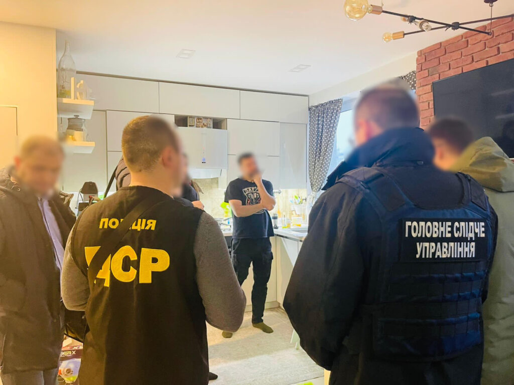 Радника заступника міністра оборони України викрили у заволодінні 1,7 мільярда гривень, призначених для ЗСУ