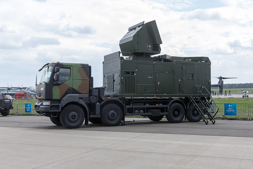 Україна отримає від Франції радари Ground Master 200: як вони допоможуть захистити українське небо