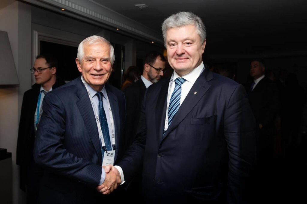 Порошенко – Боррелю: треба закрити обхідні шляхи, які використовує росія для мінімізації впливу санкцій