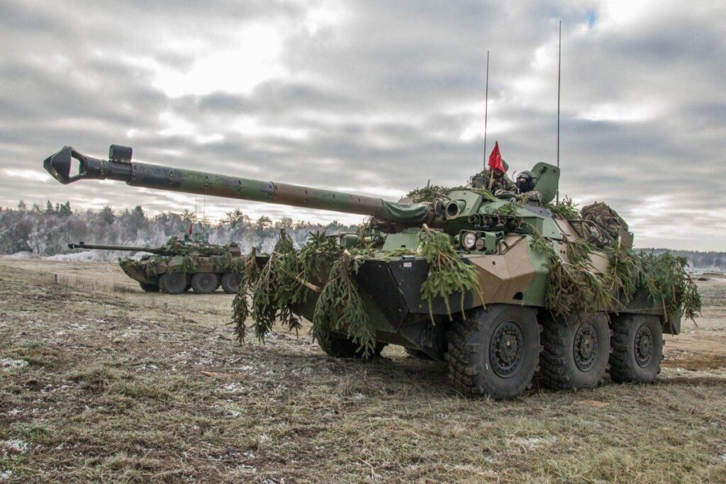 Франція відправляє до України перші 14 легких танків AMX-10RC