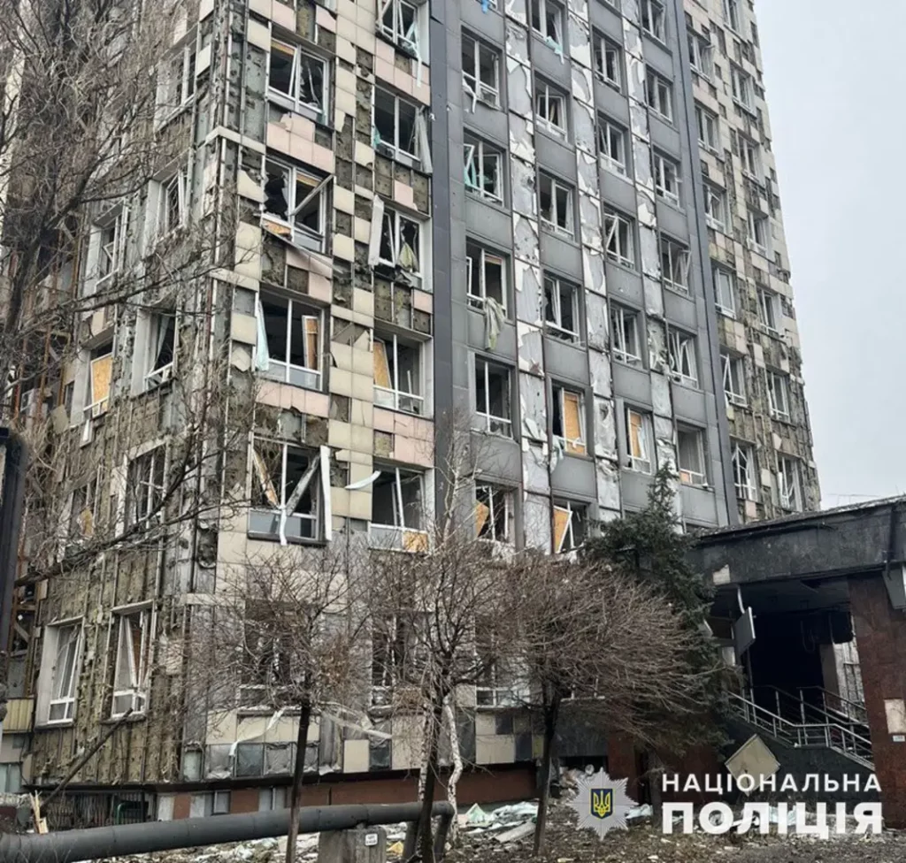 Російські окупанти за добу завдали 34 удари по 15 населених пунктах на Донеччині