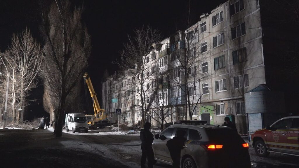 Обстріл Покровська на Донеччині: загинули три людини, рятувальну операцію завершено