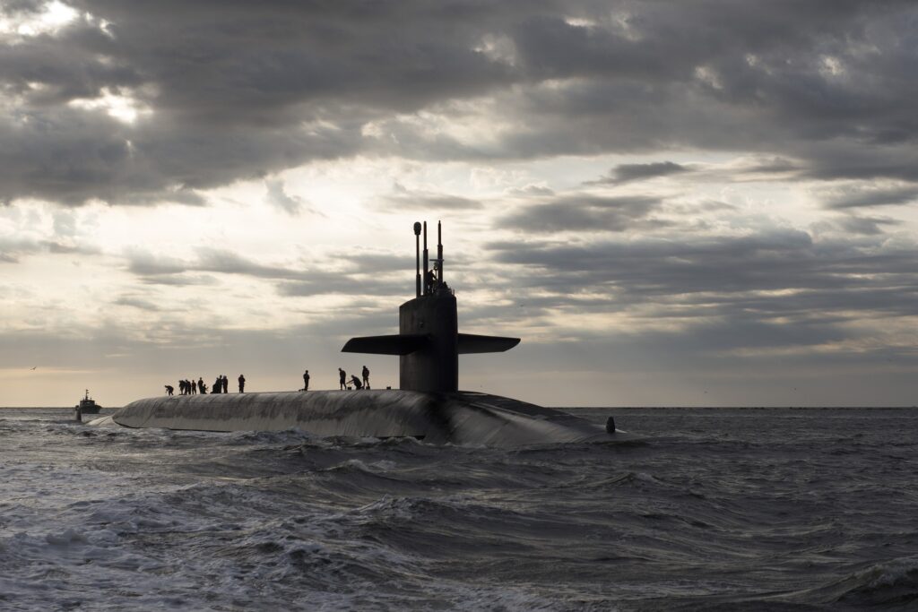 Great Britain has announced a “hunt” for Russian submarines