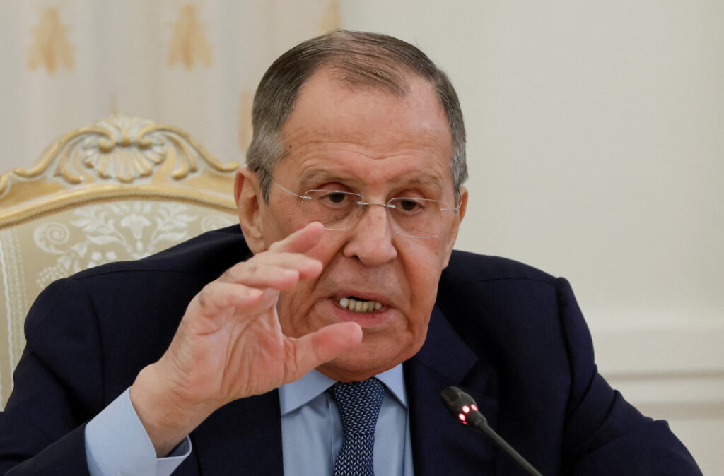 Росія не проти переговорів, але лише на власних умовах — Лавров