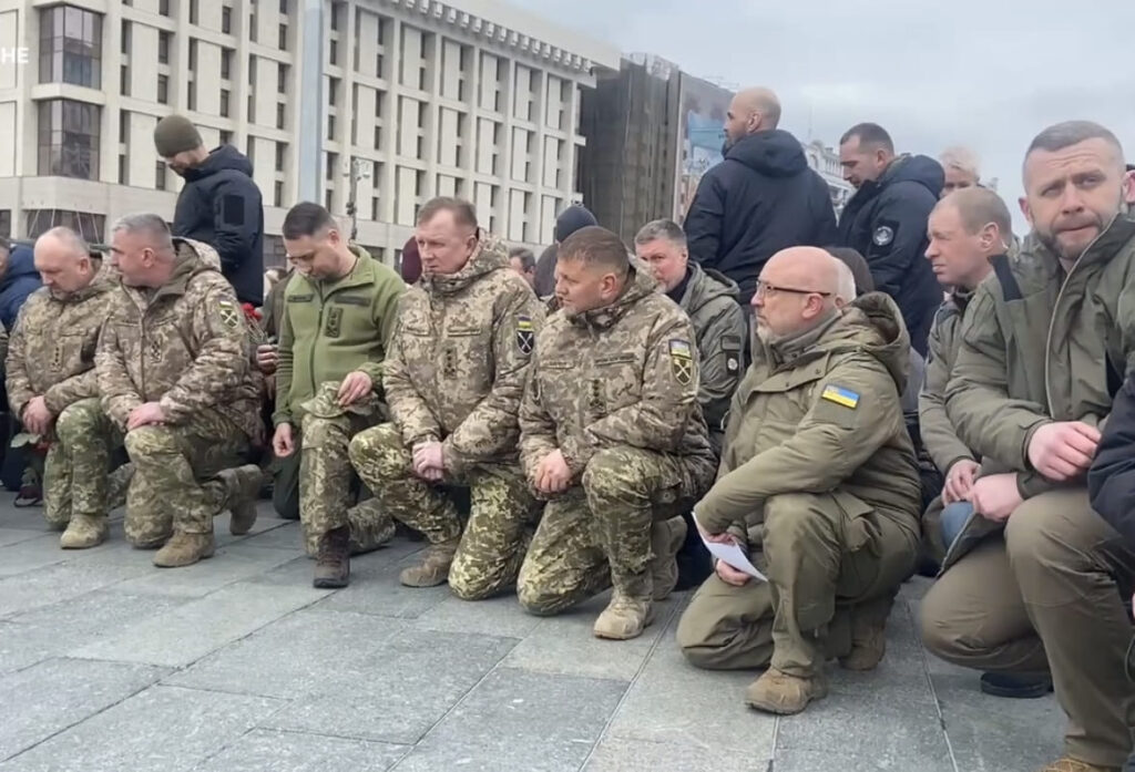Залужний, Резніков та Буданов прийшли попрощатися з Героєм України Дмитром Коцюбайлом