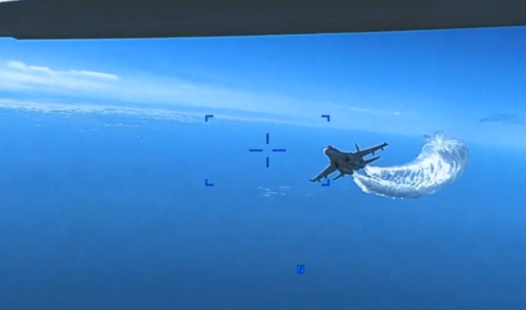 Пентагон опублікував відео атаки безпілотника MQ-9 Reaper російськими винищувачами над Чорним морем