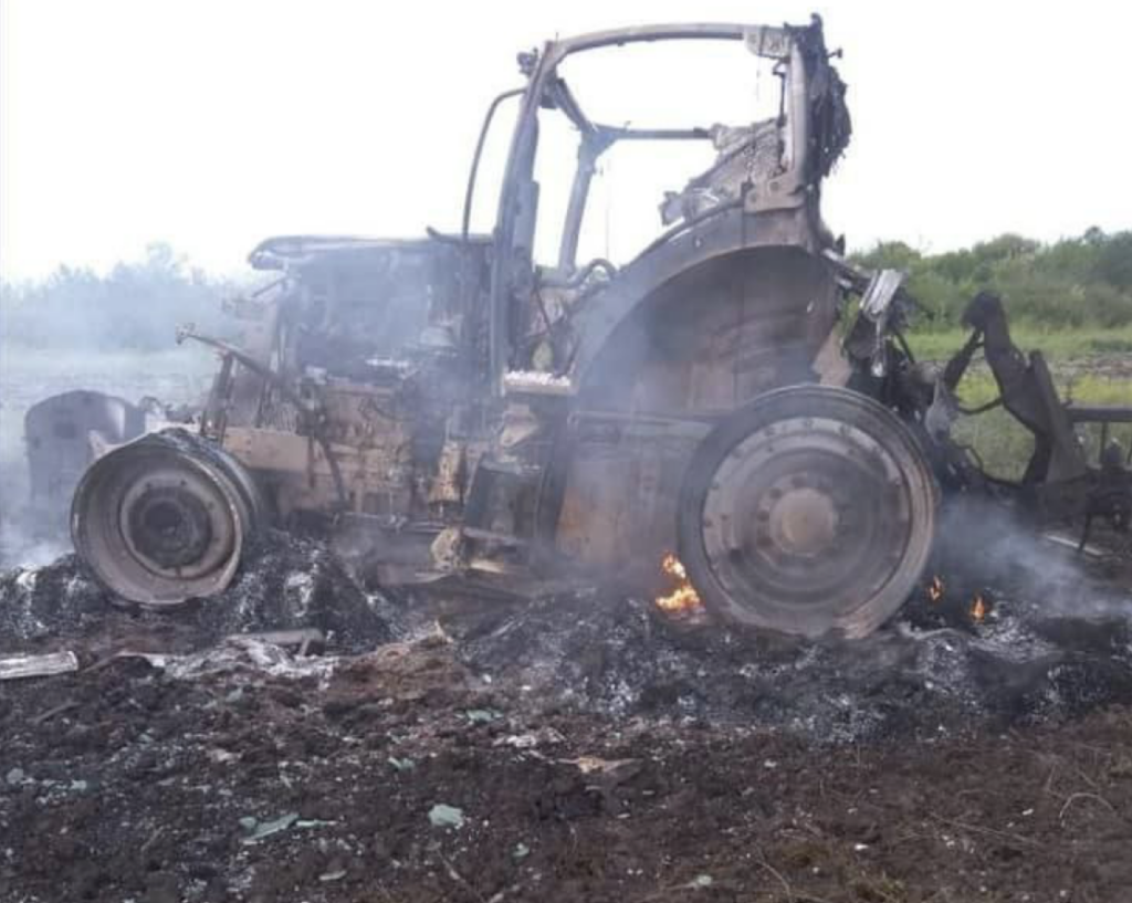 На Херсонщині трактор підірвався на ворожій вибухівці, є загиблий