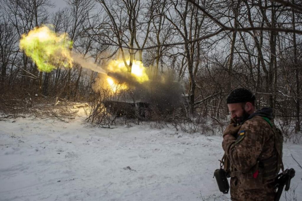 Сили оборони України відбили атаки військ РФ на Бахмут та ще вісім населених пунктів – Генштаб