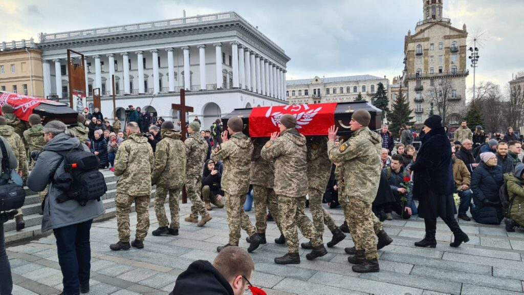 У Києві попрощалися з бійцями добровольчого батальйону “Братство”, які загинули на кордоні з Брянською областю РФ