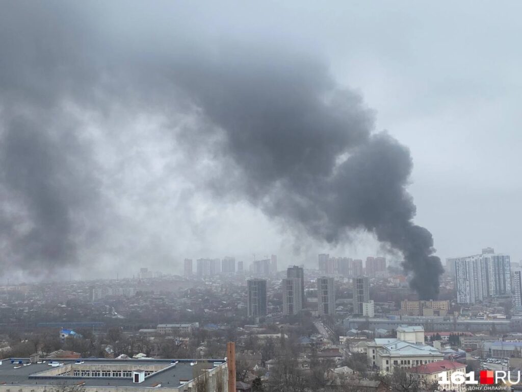 У Ростові-на Дону стався вибух у будівля ФСБ: є жертви