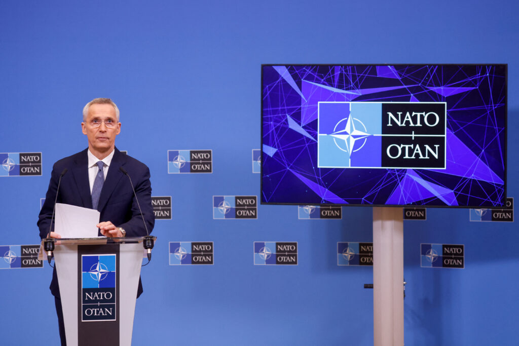 Украина начала масштабное контрнаступление и освобождение территорий — Столтенберг