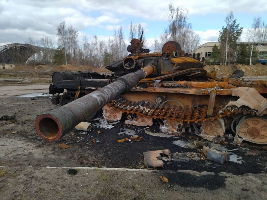 FPV drone vs. technology: Defense Forces destroy the most advanced Russian tank