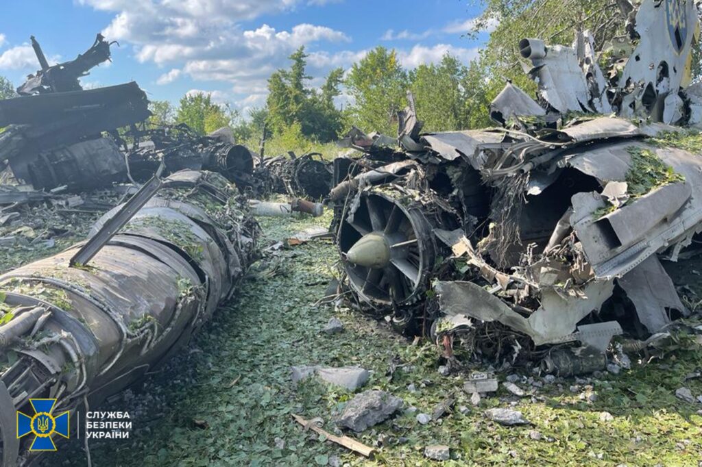 Обстріл аеродрому “Канатове”: бійцю ССО Червінському висунули підозру