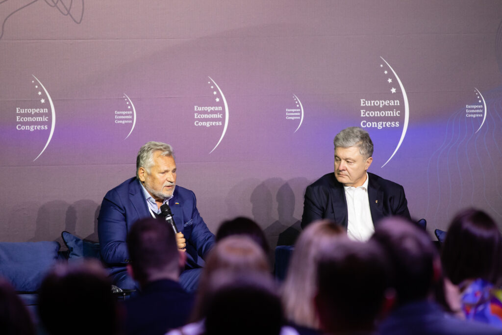 Тепер черга України отримувати допомогу від ЄС та НАТО – Квасневський відповів україноскептикам у Польщі