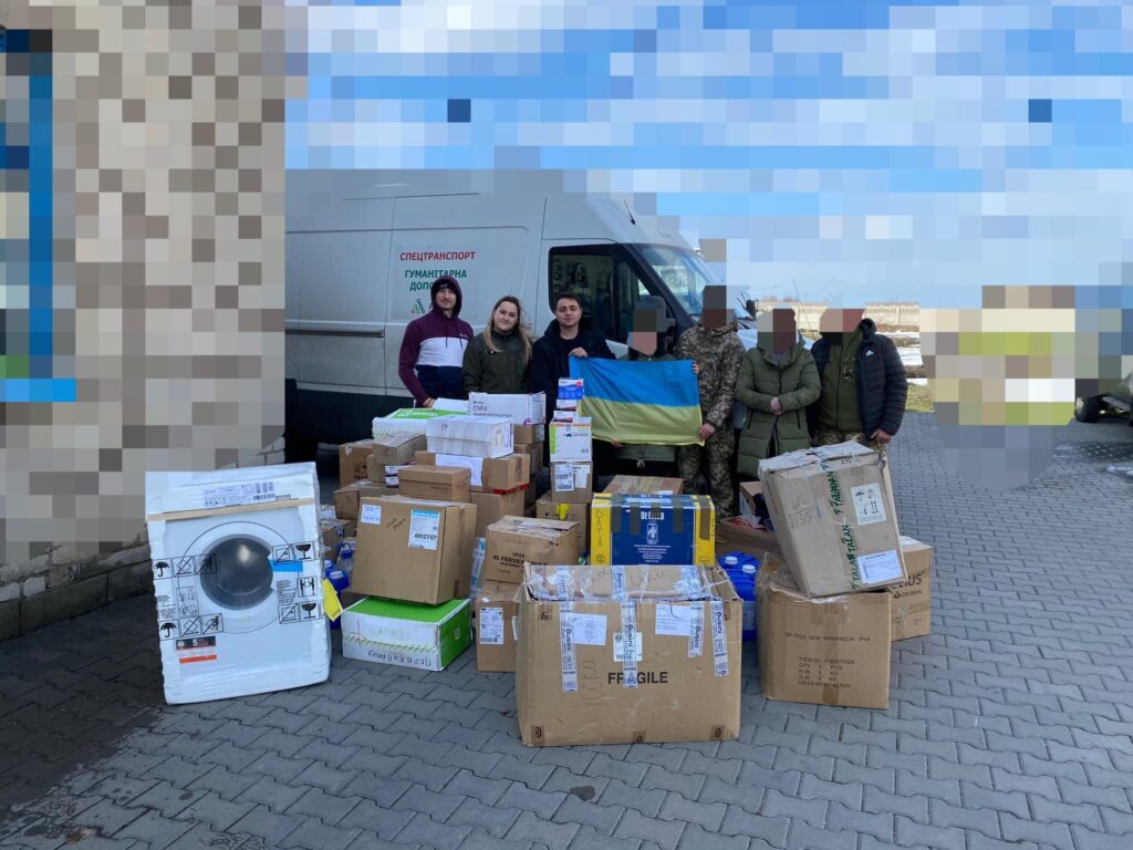 «Солідарна молодь» привезла допомогу у військові шпиталі на Схід