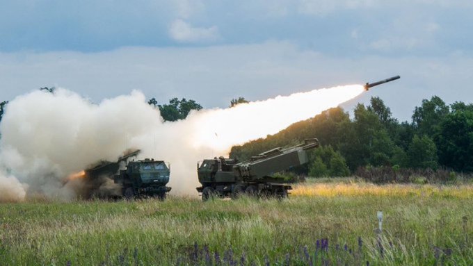 Польша запропонувала створити академію з навчання HIMARS