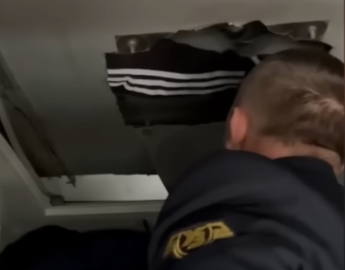Провідник “Укрзалізниці” перевозив чоловіків за кордон, ховаючи їх у вентиляції свого купе
