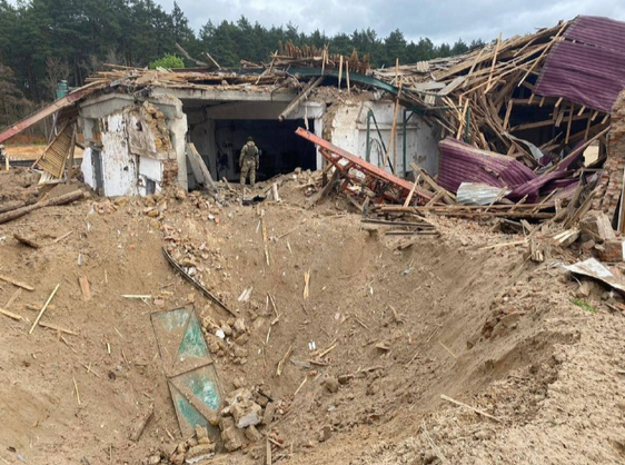 Війська РФ скинули авіабомбу на Чернігівщину: пошкоджено підприємство