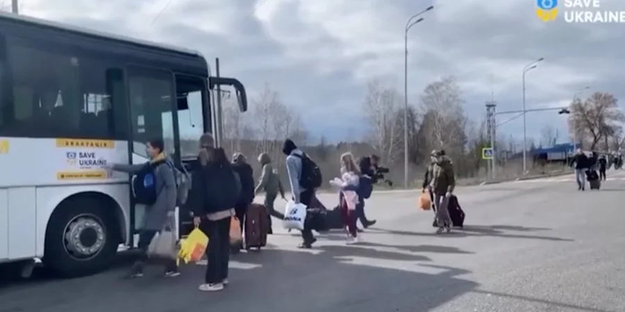 Під час допиту ФСБ померла українка, яка приїхала у РФ, щоб забрати депортованих онуків
