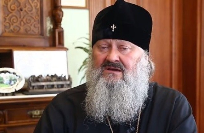 Суд відправив митрополита УПЦ МП Павла “Мерседеса” під домашній арешт на 60 діб