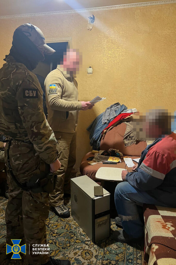 Виправдовували окупантів та пропонували встановити пам’ятники Кадирову: СБУ затримала мережу агітаторів РФ