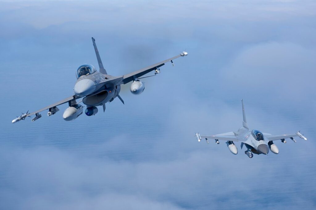 США могут присоединиться к учениям украинских пилотов на F-16: в Пентагоне назвали условие