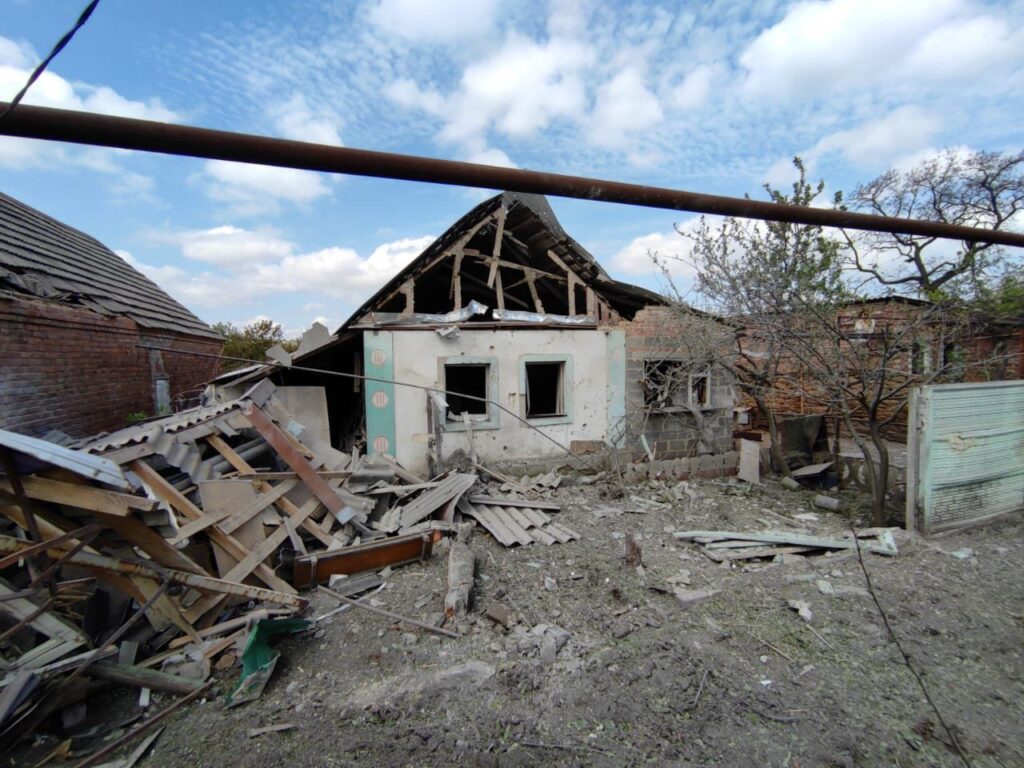 Військові РФ масовано обстріляли дев’ять населених пунктів Донеччини, є поранені