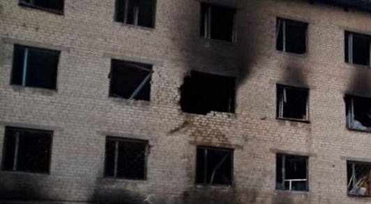 Військові РФ вночі обстріляли Кривий Ріг, є руйнування цивільної інфраструктури, дві людини поранено