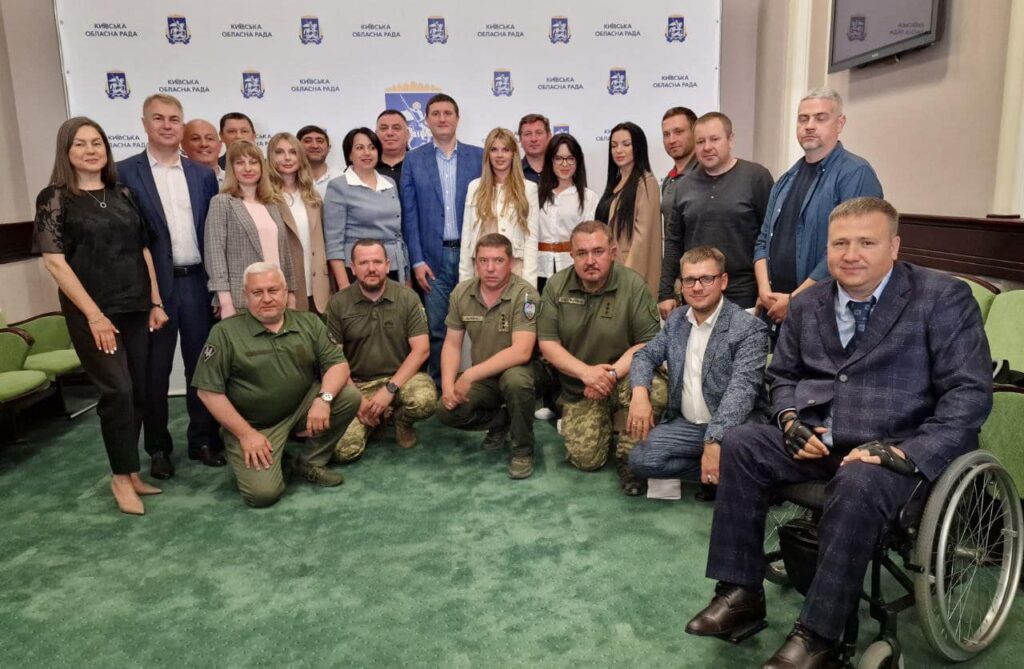Киевский облсовет поддержал предложение «Евросолидарности» о запрете деятельности московской церкви