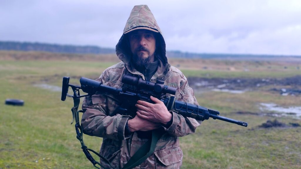 На Бахмутском направлении погиб известный фотограф и сын диссидента Роман Черномаз