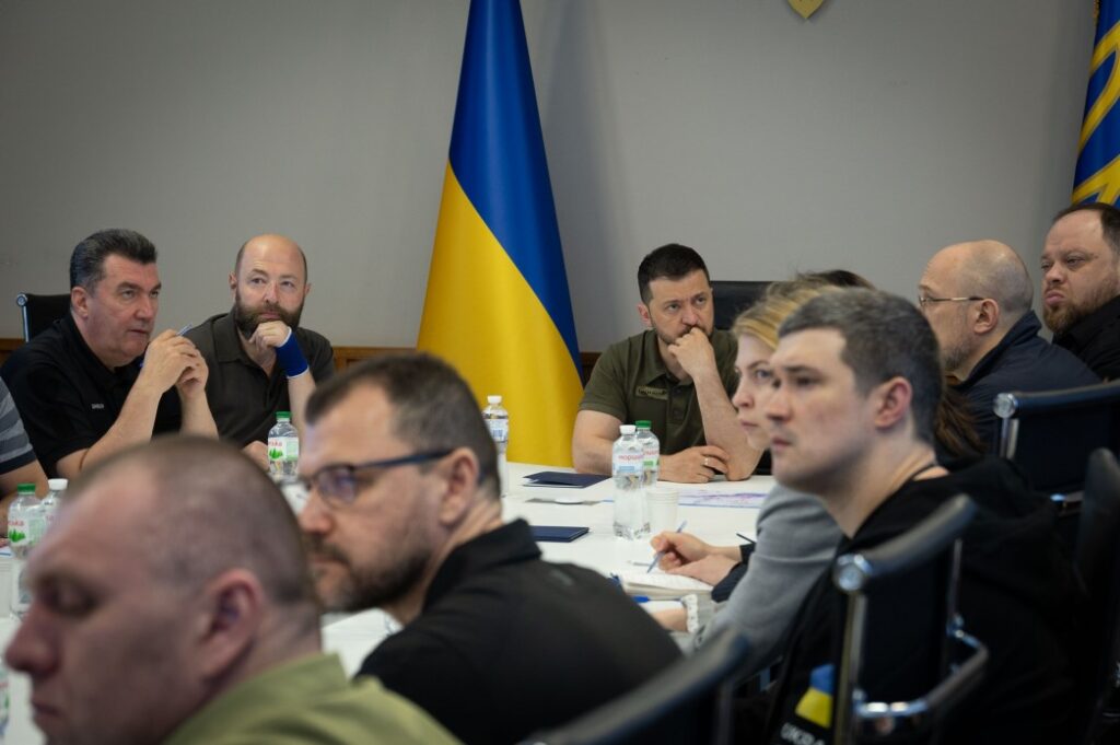Теракт на Каховской ГЭС: Украина требует созыва Совбеза ООН и готовит обращение в Международный уголовный суд