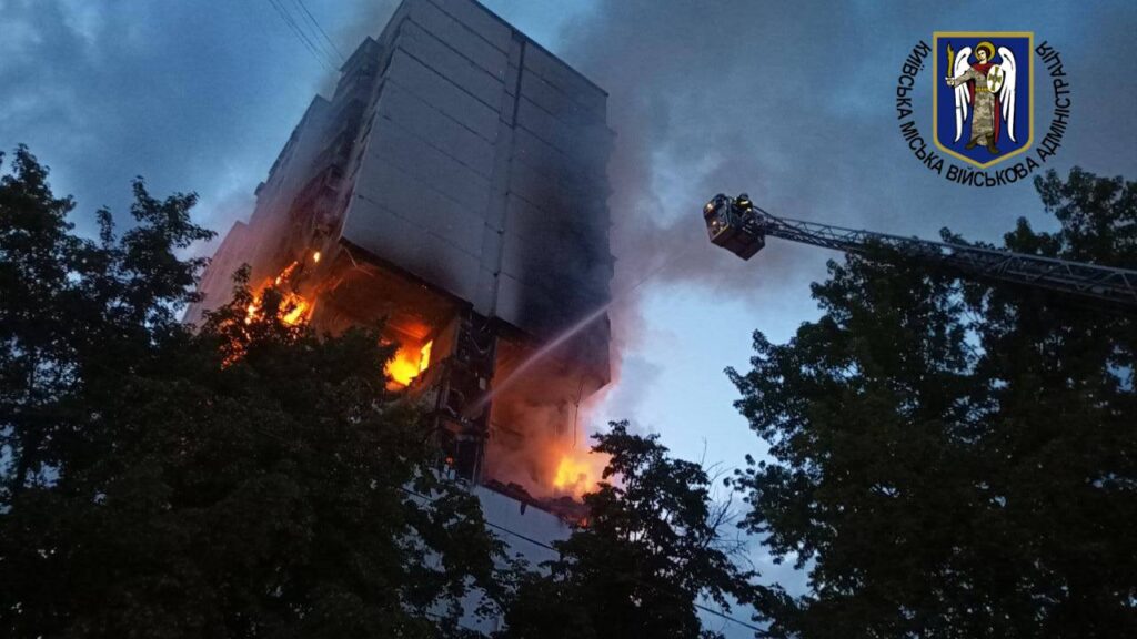 У Києві зросла кількість поранених через вибух газу у будинку