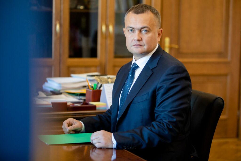 Вояж на Мальдіви: екснардепу Арістову від “Слуги народу” повідомили про підозру