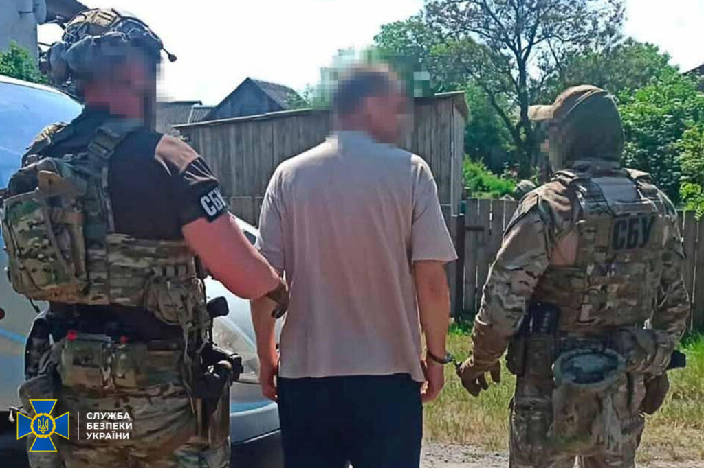 СБУ викрила чергові схеми втечі ухилянтів за кордон: серед підозрюваних депутат міськради