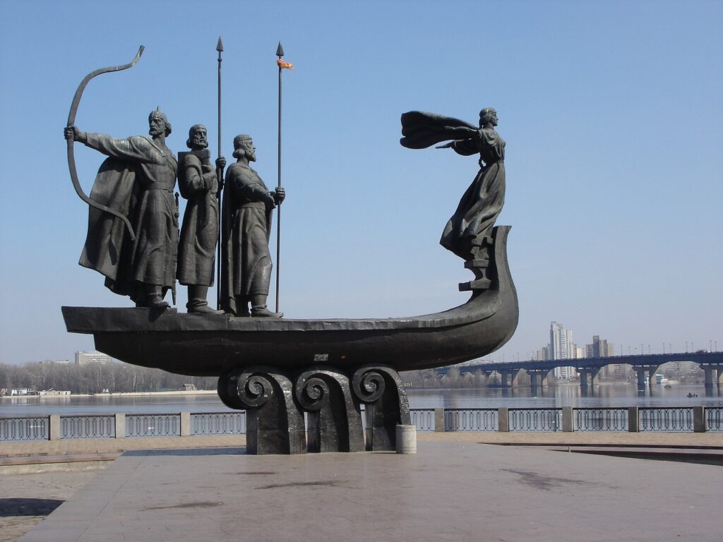Сегодня в Киеве в течение дня будут действовать графики отключения света