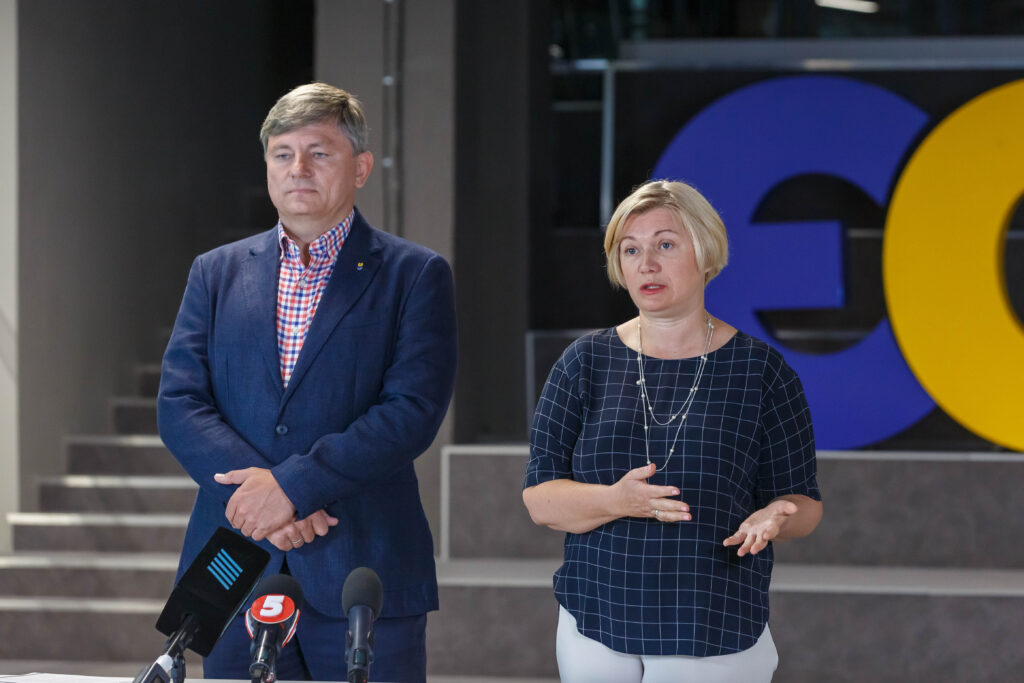 У «Євросолідарності» вимагають обовʼязкового декларування для всіх співробітників і радників Офісу президента – штатних і позаштатних