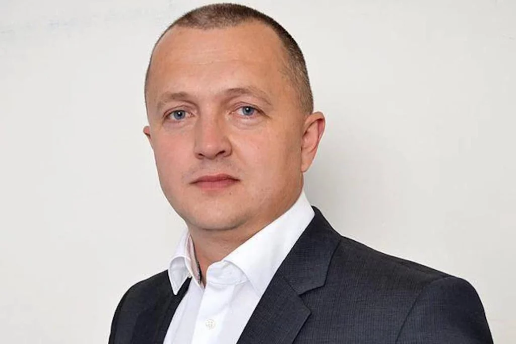 На Закарпатті міський голова Рахова достроково склав повноваження: у чому причина