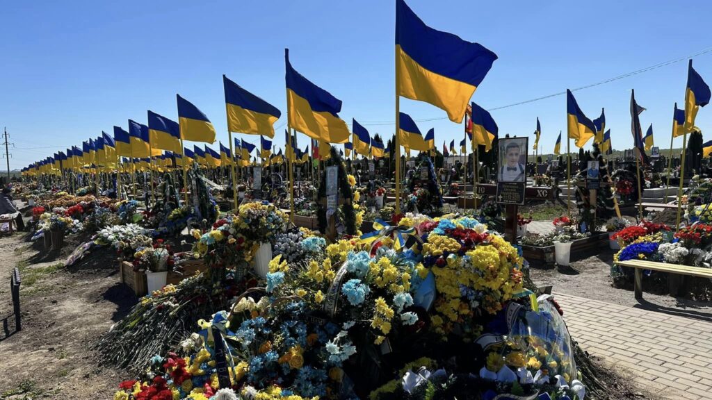 Шок: Зеленський блокує створення національного військового кладовища