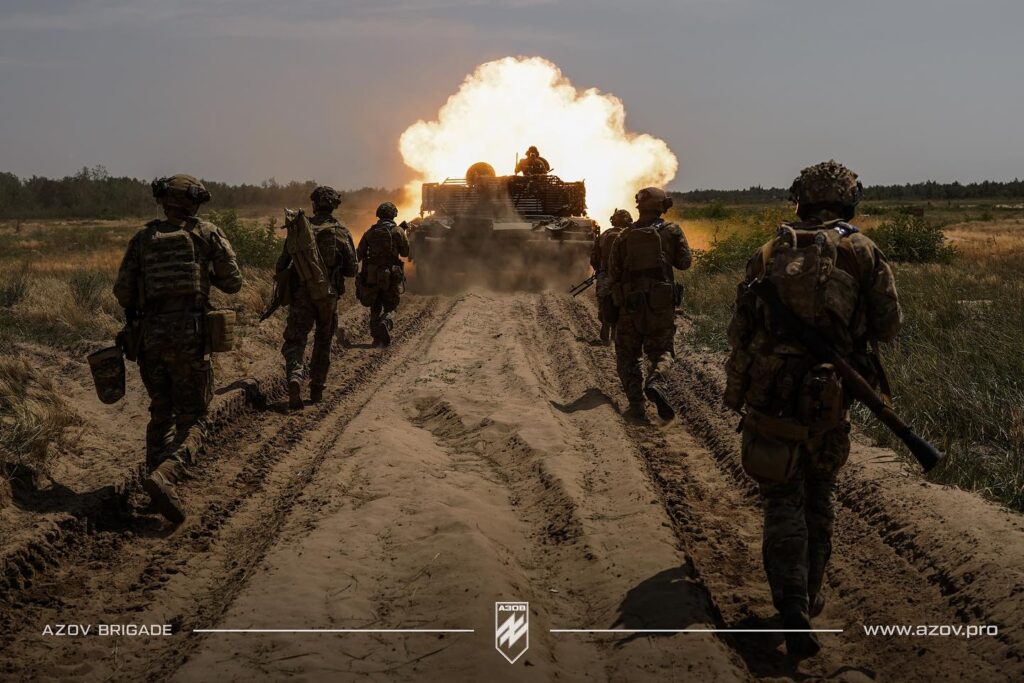 Легендарна бригада “Азов” повернулась на фронт: де воює підрозділ