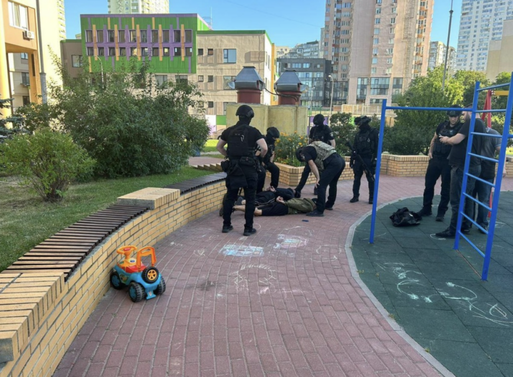 В Киеве совершено покушение на заместителя главы налоговой — нардеп