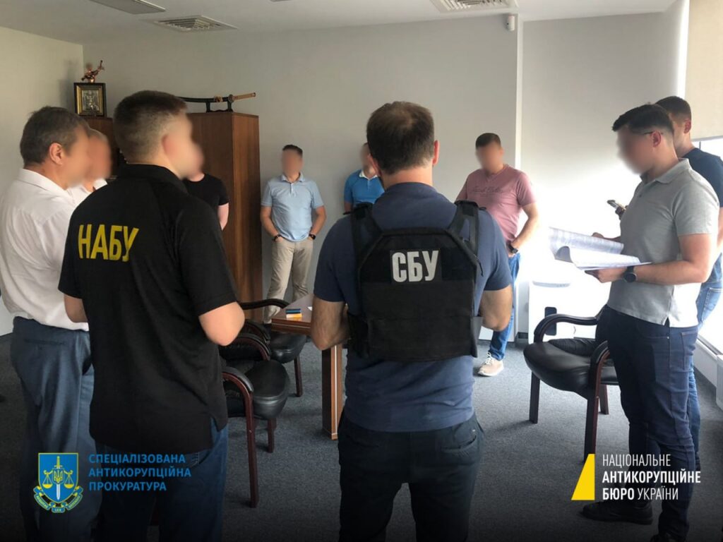 Рада розпустила “антикорупційну” ТСК під керівництвом затриманого на хабарі нардепа “слуги” Гунька