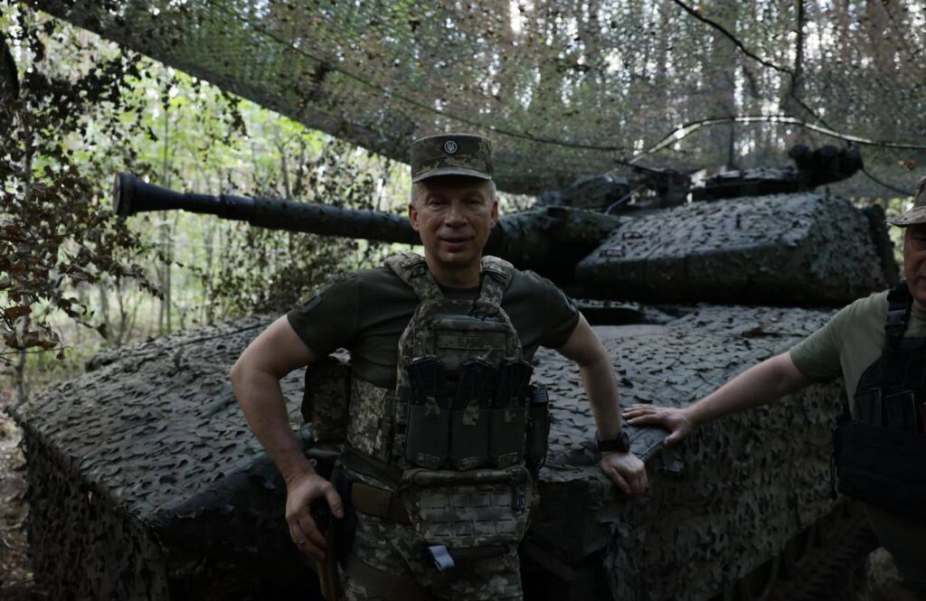 Росіяни перекидають під Куп’янськ та Лиман нові бригади та дивізії – Сирський