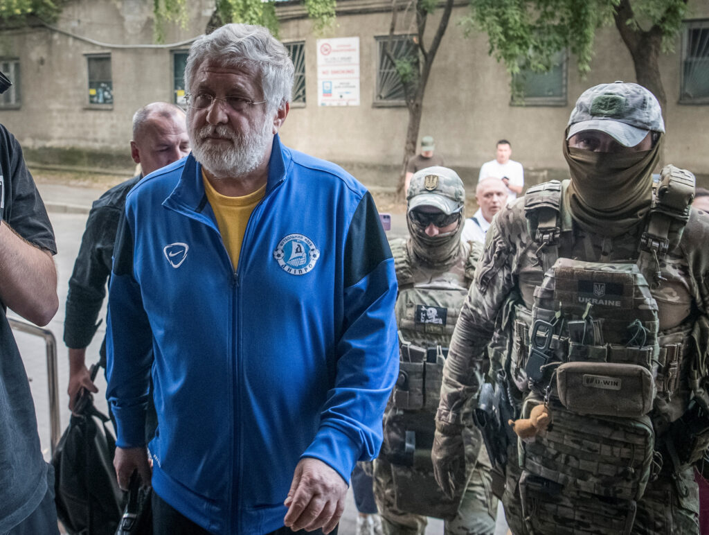 Два місяці арешту або понад пів мільярда гривень застави: Коломойському обрали запобіжний захід