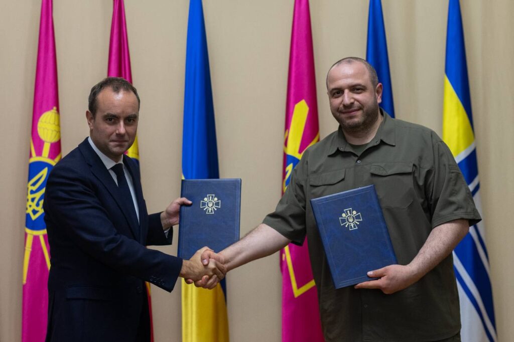 Франція та Україна уклали близько 20 контрактів в оборонній галузі: що передбачається